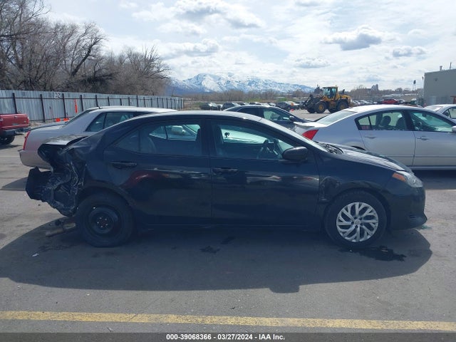 Toyota COROLLA LE 2017 5YFBURHE1HP707370 Image 13