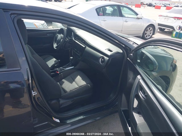 Toyota COROLLA LE 2017 5YFBURHE1HP707370 Image 5