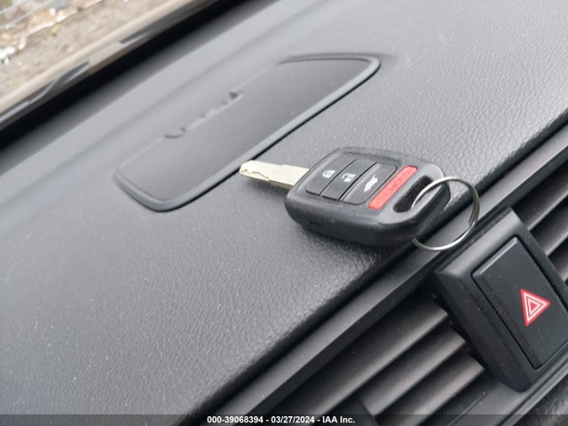 Honda CR-V LX 2019 2HKRW6H33KH219788 Image 11