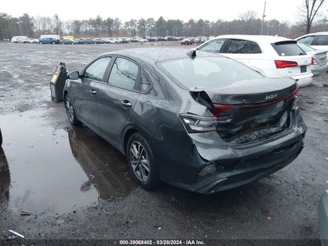 KIA Forte Lxs 2023 3KPF24AD6PE522081 Image 3