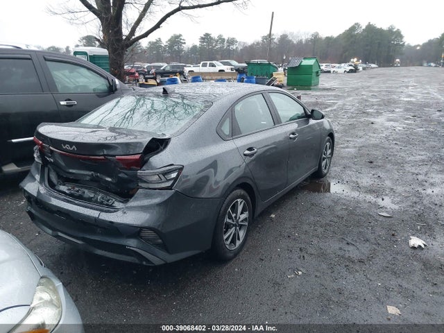 KIA Forte Lxs 2023 3KPF24AD6PE522081 Image 4