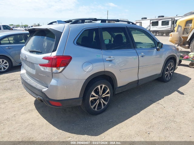 Subaru Forester Limited 2022 JF2SKAPC6NH418291 Image 4