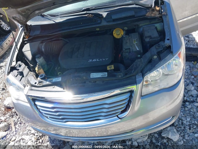 2C4RC1BG6GR246341 Chrysler Town & Country Touring