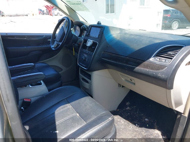 2C4RC1BG6GR246341 Chrysler Town & Country Touring