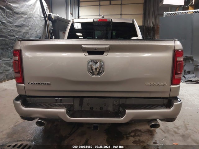 RAM 1500 Laramie  4x4 5'7 Box 2022 1C6SRFJM5NN223946 Image 15