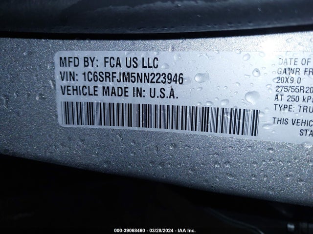 RAM 1500 Laramie  4x4 5'7 Box 2022 1C6SRFJM5NN223946 Image 9