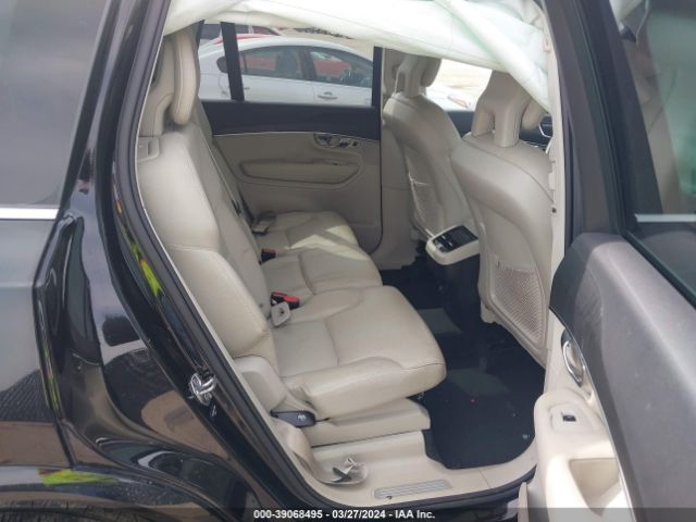 YV4102PKXL1541060 Volvo Xc90 T5 Momentum 7 Passenger