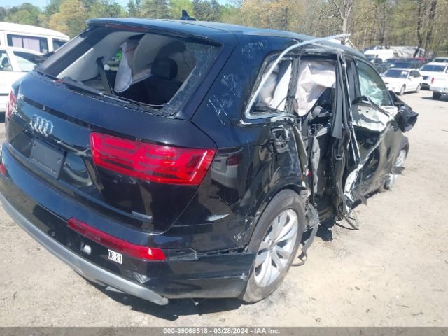 WA1LAAF76KD044191 Audi Q7 55 Premium/55 Se Premium