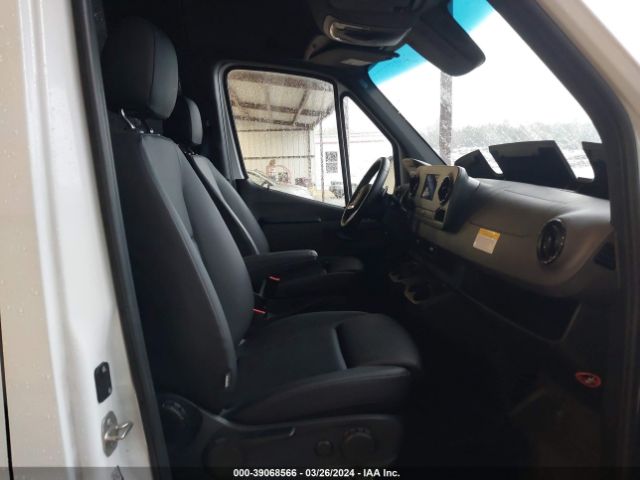 W1Y4EBHYXNT118423 Mercedes-Benz Sprinter 2500 Standard Roof V6