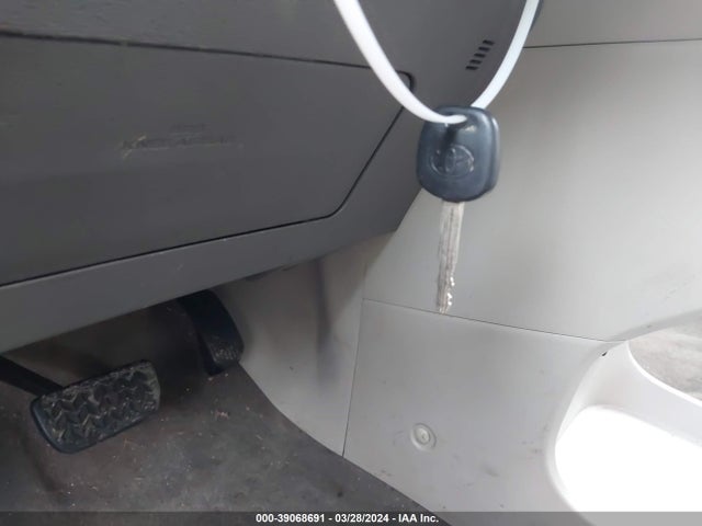 Toyota Sienna Le 8 Passenger 2017 5TDKZ3DC3HS828492 Image 11