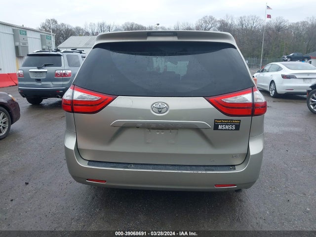 Toyota Sienna Le 8 Passenger 2017 5TDKZ3DC3HS828492 Image 16