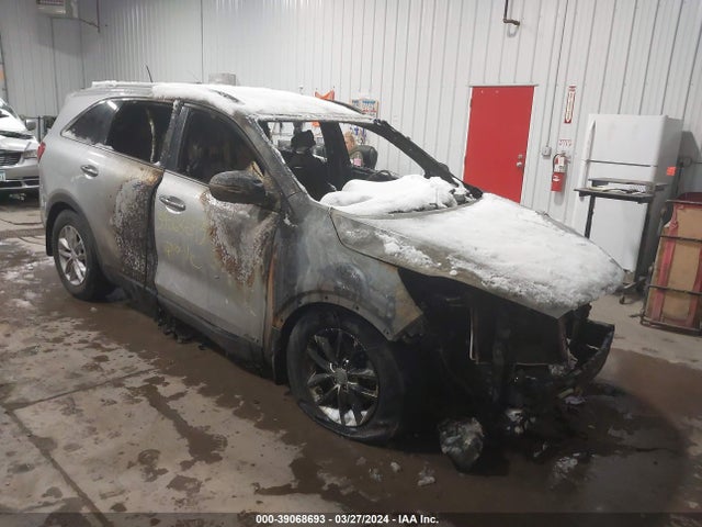 KIA Sorento 2.4l Lx 2017 5XYPGDA38HG301583 Image 1