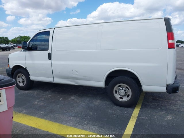 Chevrolet Express 2500 Work Van 2017 1GCWGAFF7H1122965 Image 14