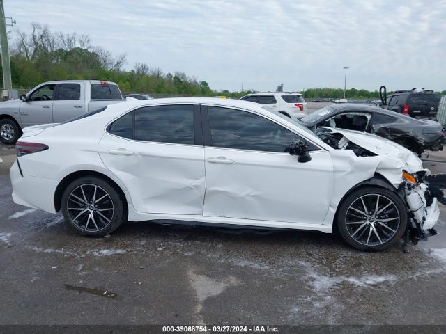Toyota CAMRY SE 2022 4T1T11AK3NU663123 Image 13