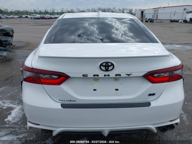 Toyota CAMRY SE 2022 4T1T11AK3NU663123 Image 16
