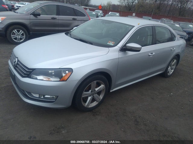 1VWAT7A37FC081970 Volkswagen Passat 1.8t Limited Edition