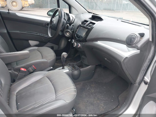 Chevrolet Spark 1lt Auto 2014 KL8CD6S9XEC564592 Image 5