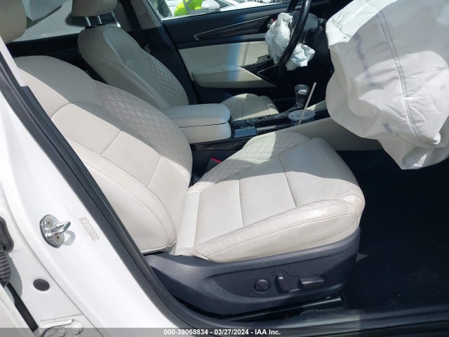 KIA Cadenza Limited 2019 KNALC4J17K5144439 Image 5