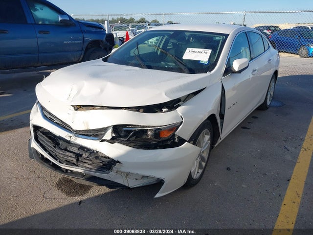 Chevrolet MALIBU LT 2018 1G1ZD5ST3JF146724 Image 2