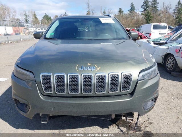 1C4PJLCB2KD221265 Jeep Cherokee Latitude Fwd