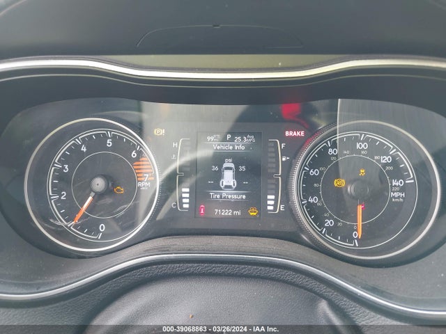 1C4PJLCB2KD221265 Jeep Cherokee Latitude Fwd