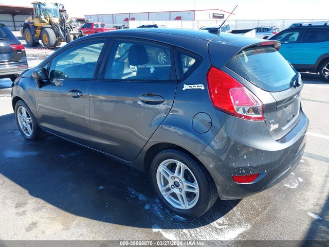 Ford FIESTA SE 2018 3FADP4EJ8JM109252 Image 3