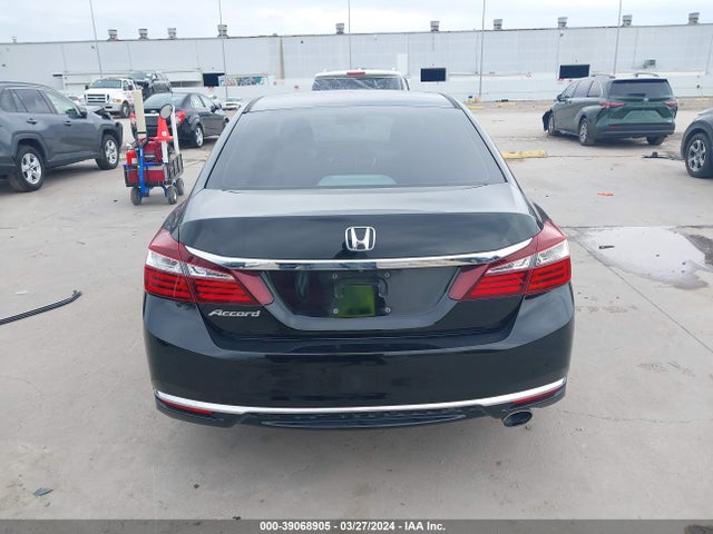 Honda ACCORD LX 2016 1HGCR2F34GA141515 Image 17