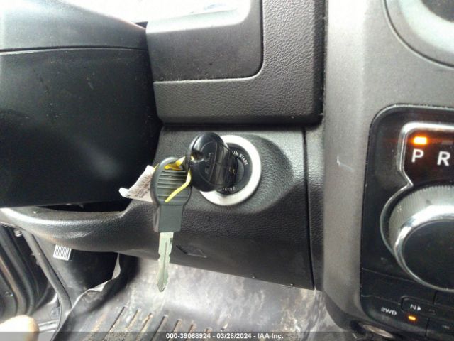 1C6RR7FG7ES466036 RAM 1500 St