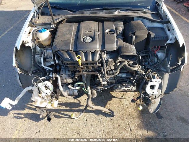WVWDB7AJ2EW007967 Volkswagen Golf 2.5l