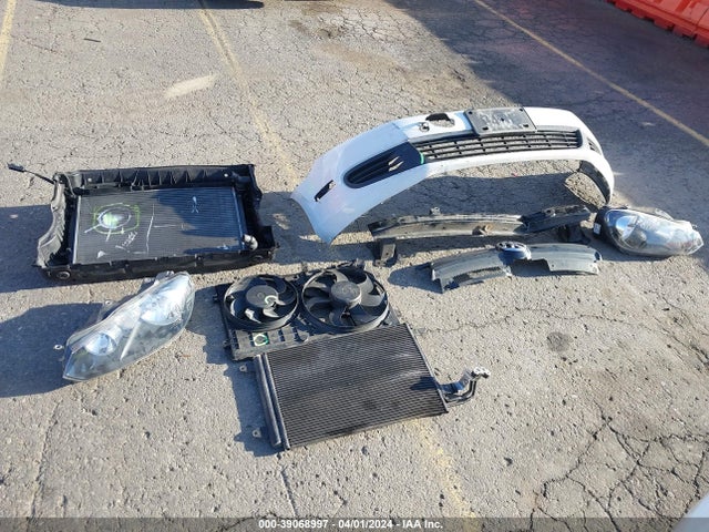 WVWDB7AJ2EW007967 Volkswagen Golf 2.5l