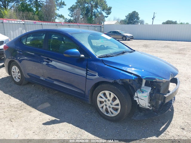 Hyundai ELANTRA SE 2018 5NPD74LF4JH323069 Image 1