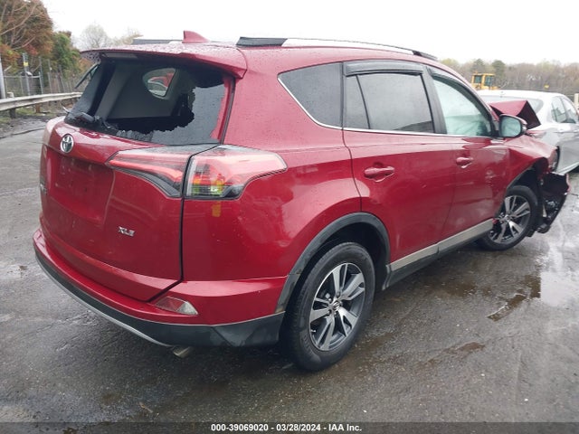 Toyota Rav4 Xle 2018 2T3WFREVXJW522164 Image 4