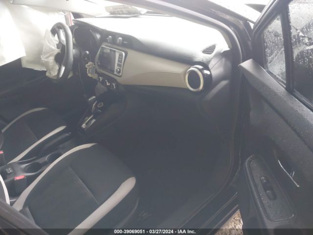 3N1CN8EV9ML840260 Nissan Versa Sv Xtronic Cvt