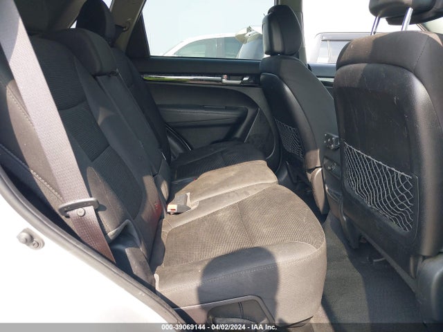 KIA SORENTO LX 2015 5XYKT3A64FG593367 Image 8