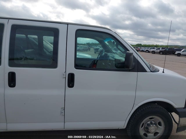 Chevrolet Express 3500 Lt 2017 1GAZGPFG0H1169191 Image 14