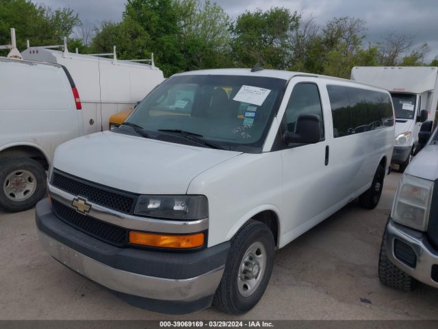 Chevrolet Express 3500 Lt 2017 1GAZGPFG0H1169191 Image 2