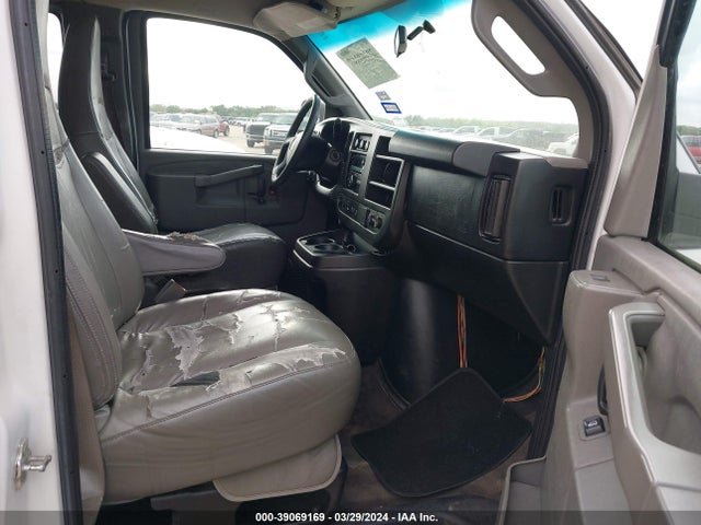 Chevrolet Express 3500 Lt 2017 1GAZGPFG0H1169191 Image 5