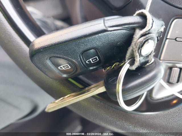 Hyundai TUCSON GLS 2014 KM8JT3AF1EU902457 Image 11