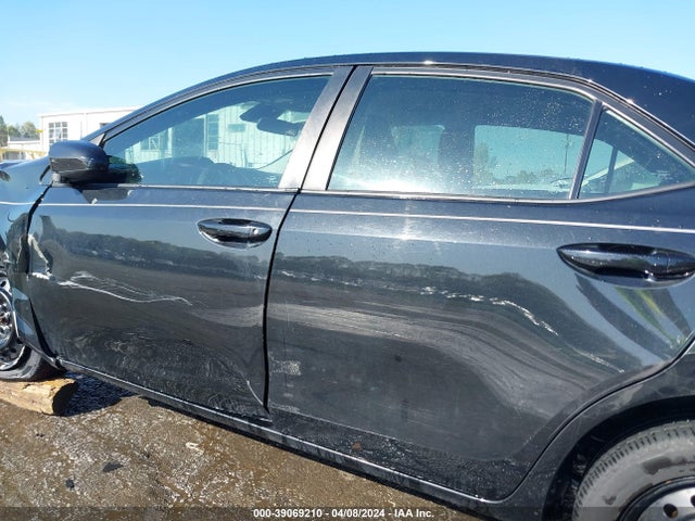 Toyota COROLLA LE 2019 2T1BURHE4KC210790 Image 15