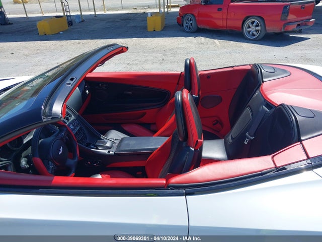 Aston Martin Db11 Volante 2019 SCFRMFCW8KGM06814 Image 21