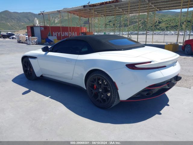 2019 ASTON MARTIN DB11 SCFRMFCW8KGM06814 Photo 2