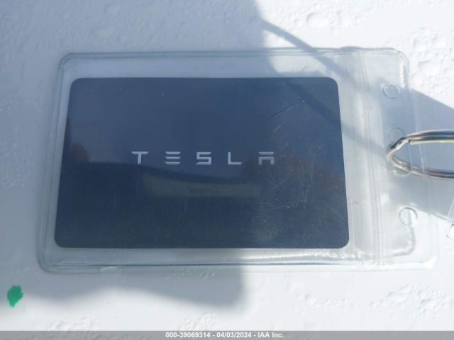 5YJ3E1EA5JF077486 Tesla Model 3 Long Range/mid Range