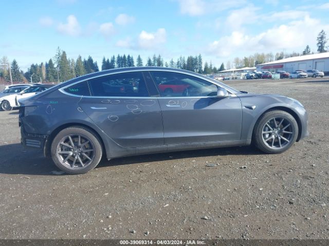 5YJ3E1EA5JF077486 Tesla Model 3 Long Range/mid Range