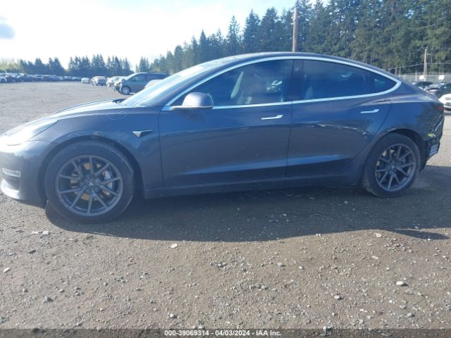 5YJ3E1EA5JF077486 Tesla Model 3 Long Range/mid Range