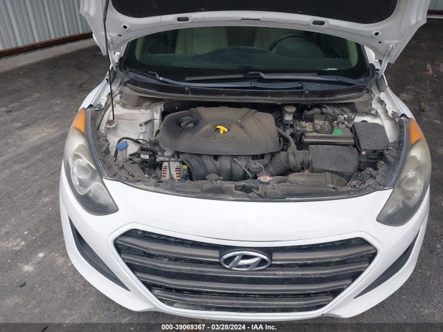 Hyundai ELANTRA GT 2016 KMHD35LH5GU276647 Image 10