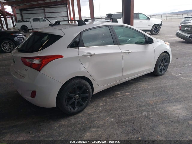 Hyundai ELANTRA GT 2016 KMHD35LH5GU276647 Image 4