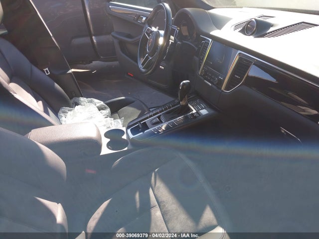 Porsche MACAN S 2017 WP1AB2A56HLB19667 Image 6