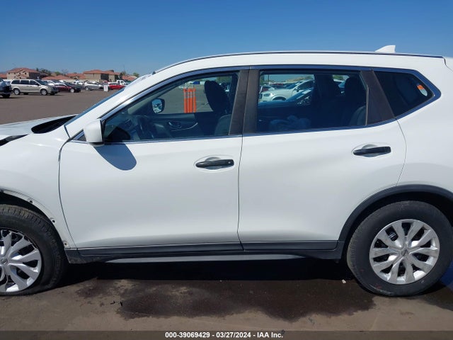 Nissan ROGUE S 2017 KNMAT2MV0HP576462 Image 15