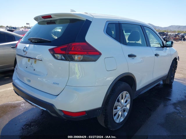 Nissan ROGUE S 2017 KNMAT2MV0HP576462 Image 4