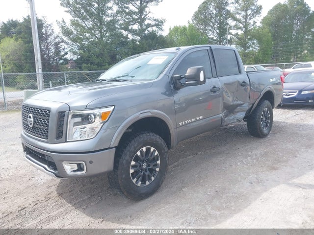 Nissan Titan Pro-4x 2019 1N6AA1E56KN517432 Image 2